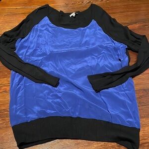 Joie Women’s Blue and Black Shirt Size L